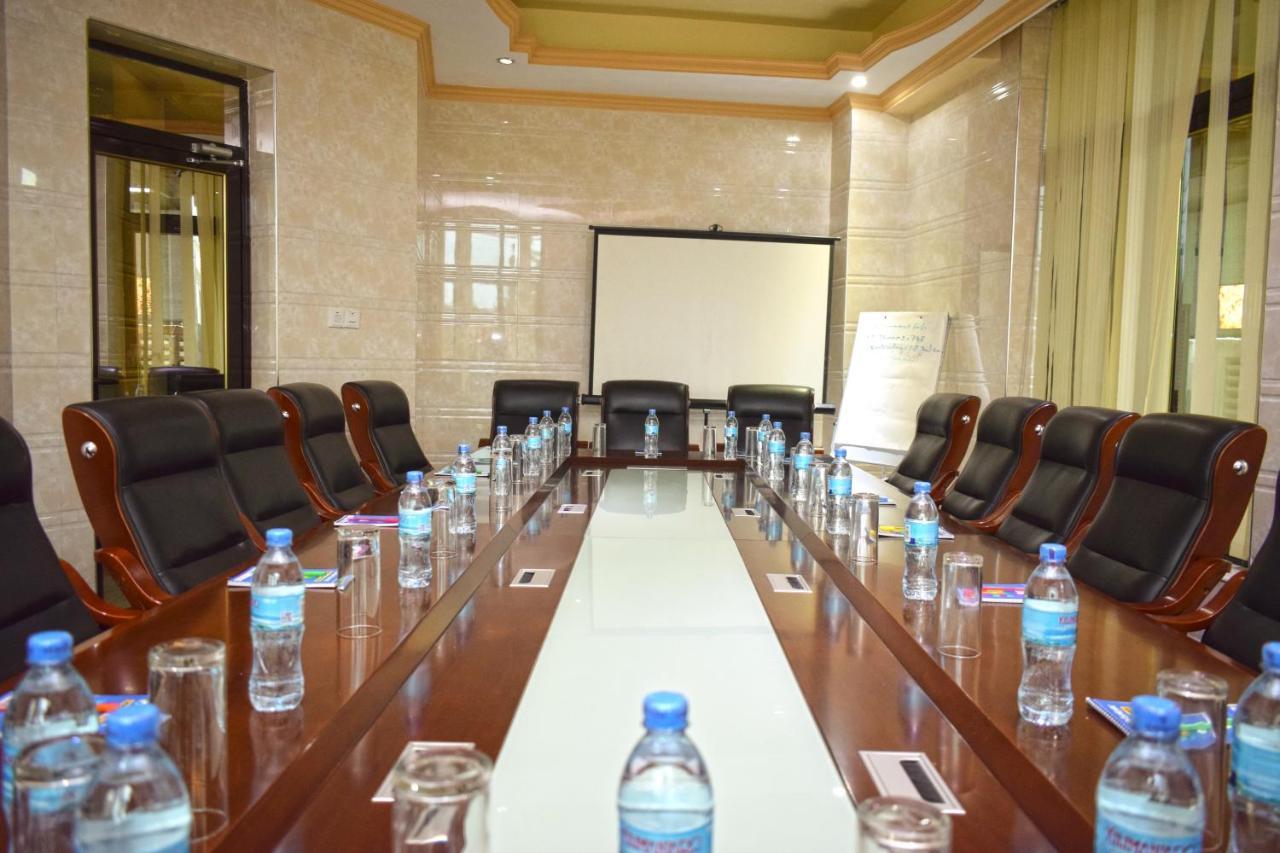 Star City Hotel Νταρ ες Σαλάμ Εξωτερικό φωτογραφία